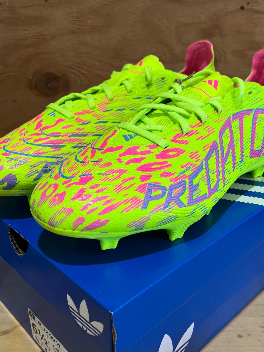 Adidas Predator League FG/MG Soccer Cleats JH6471 Neon Yellow Men Size 10.5 NWT